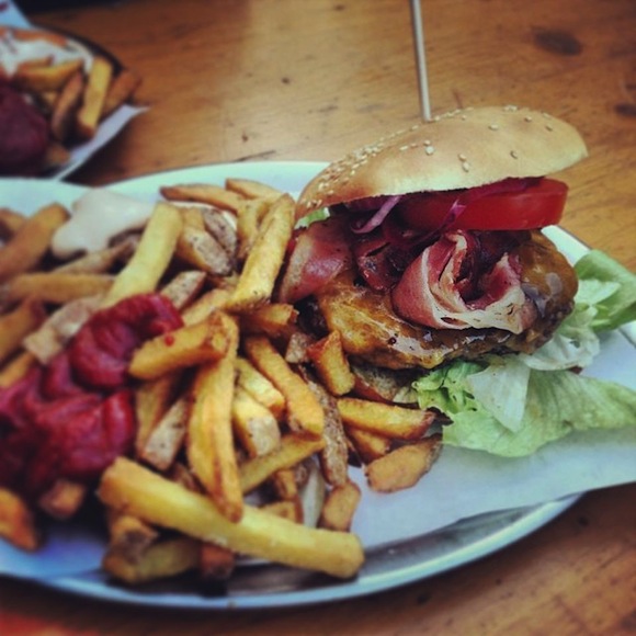 Os Melhores Hamburgers de Berlin - Photos at Hamburger Heaven - Graefekiez - Berlin 