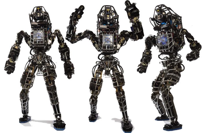 Apesar de tudo que esse robô da Boston Dynamics consegue fazer, ele ainda é meio desajeitado. Ele mal consegue se manter em pé enquanto anda na floresta coberta de neve perto de onde foi fabricado. Mas ele não cai. E isso é importante.